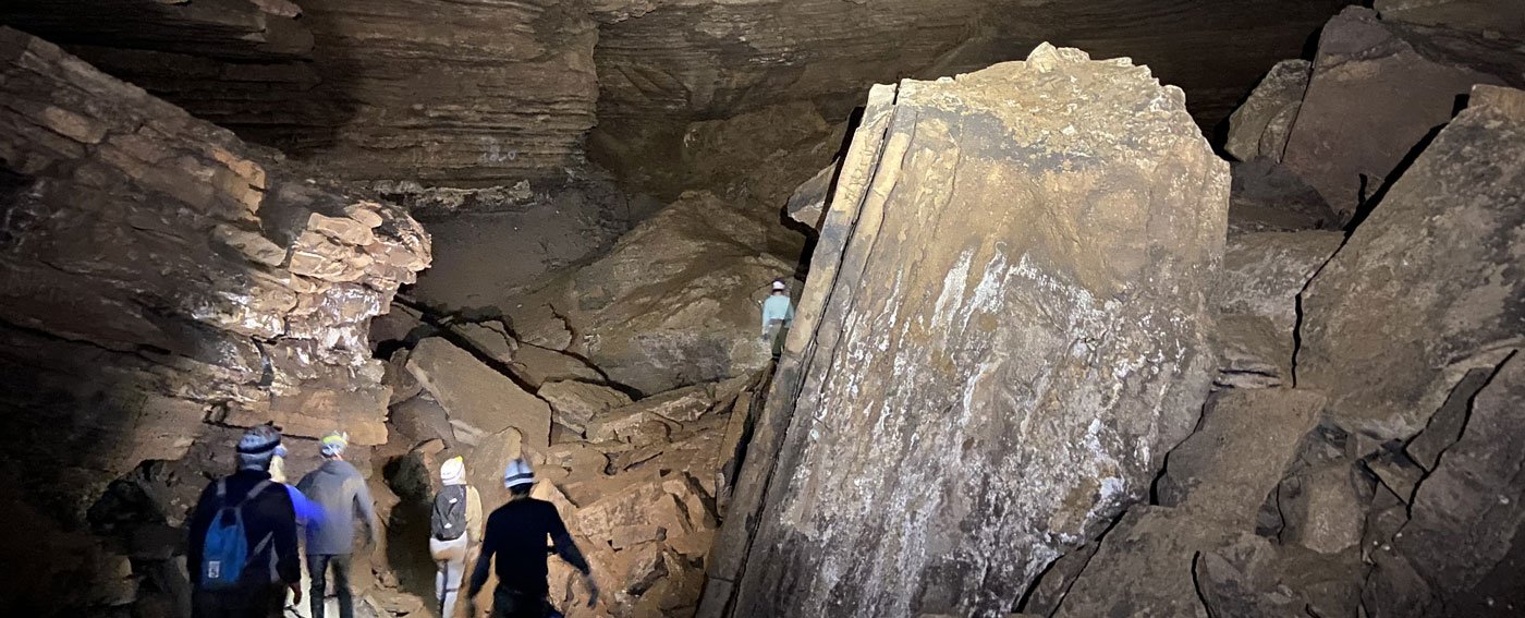 Indian Gravepoint Cave