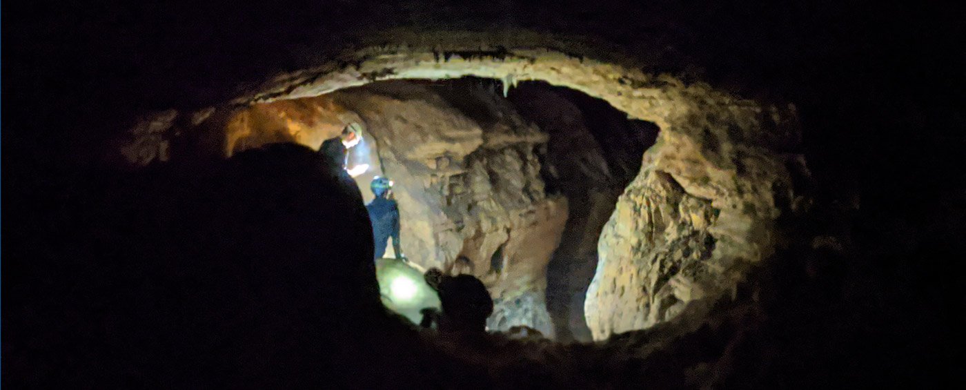 Indian Gravepoint Cave 2